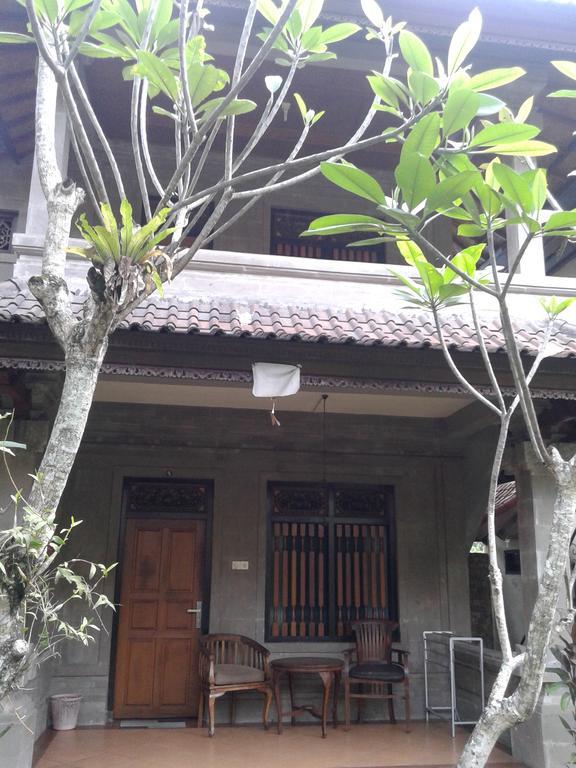 Dewi Ayu Accomodation Hotel Ubud  Exterior photo