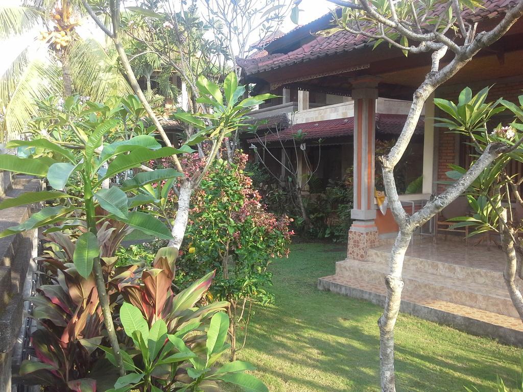 Dewi Ayu Accomodation Hotel Ubud  Exterior photo