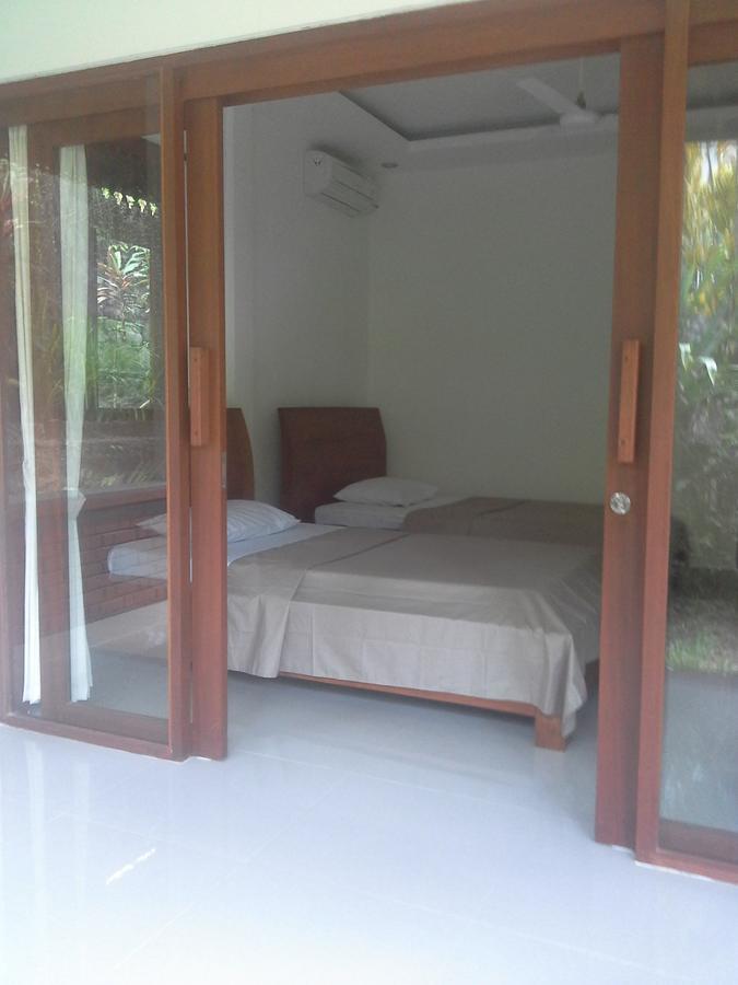 Dewi Ayu Accomodation Hotel Ubud  Exterior photo